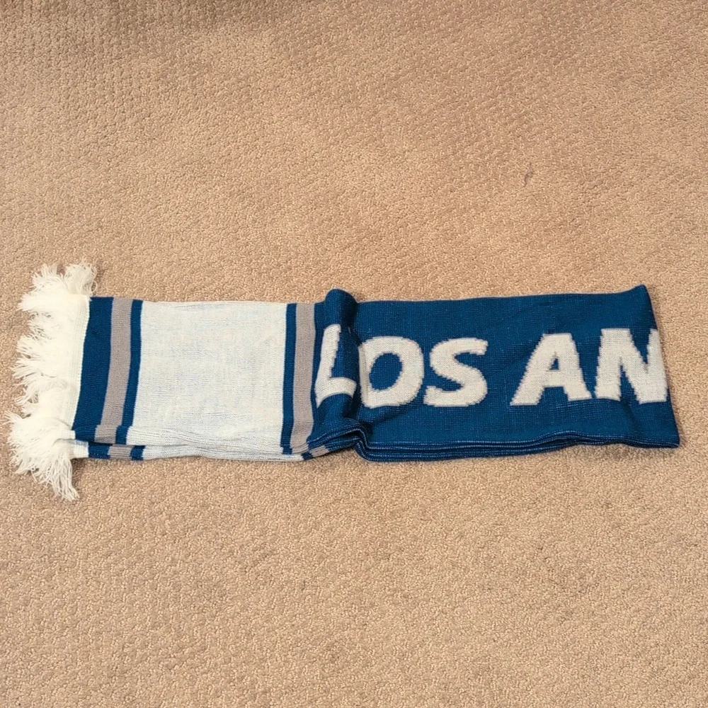 Los Angeles, California City Scarf NWOT